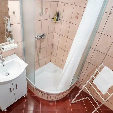 Asboth City Apartment *